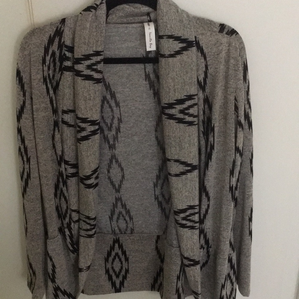 Vanilla Bay Gray and Black Aztec Open Cardigan